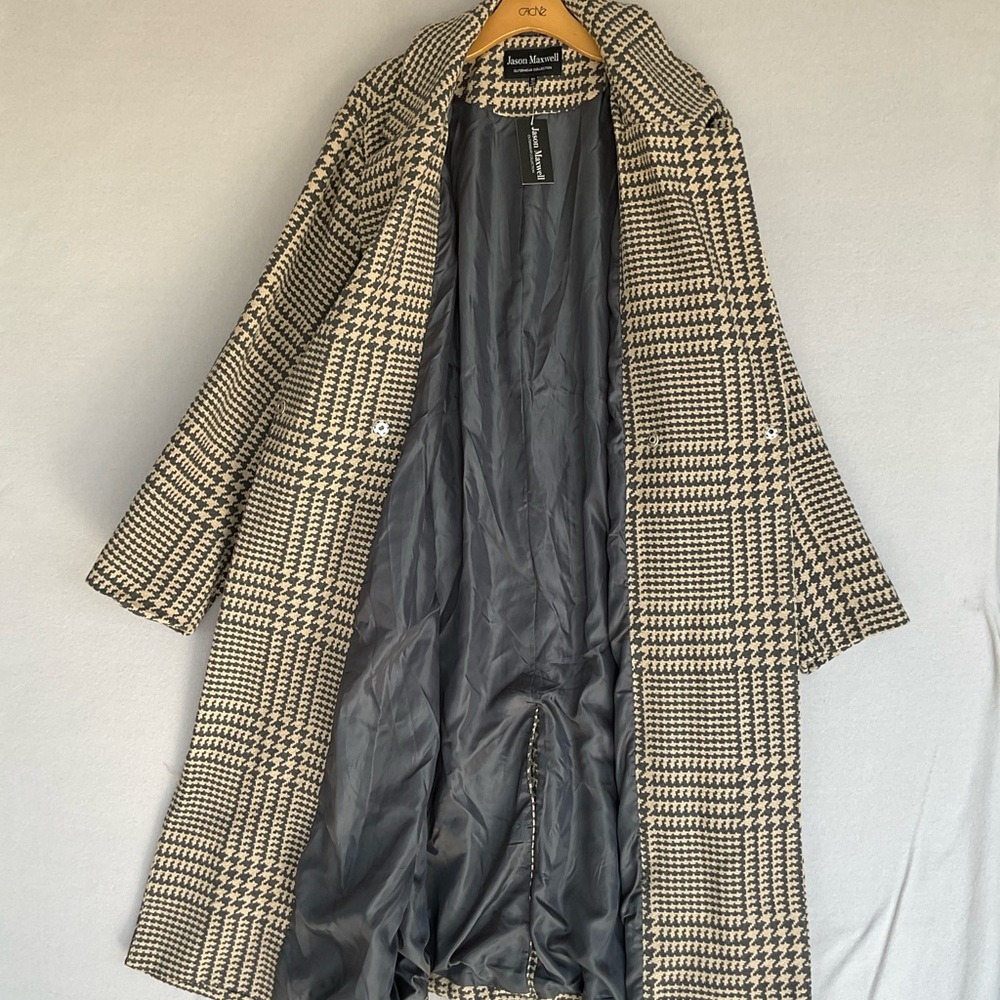 Jason Maxwell Black and Cream Women's Plus Long Coat with Tie Belt, size 3X - Picture 8 of 13